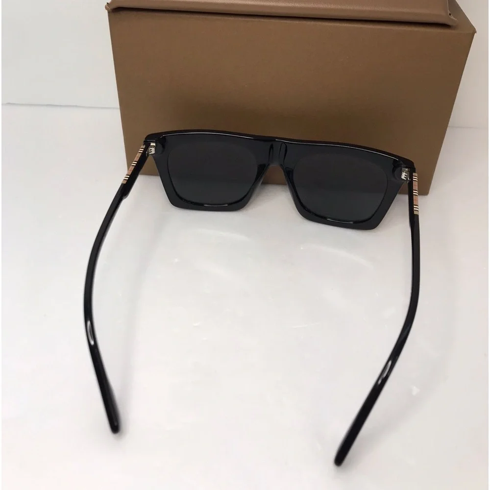 Burberry Camron Grey Rectangular Men's Sunglasses BE4318 300187 51.